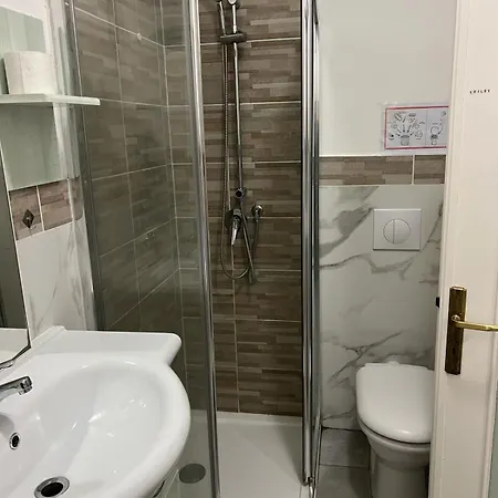 Venice Arian 02 Konukevi 3*