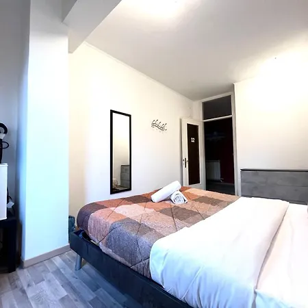 Konukevi Venice Arian 02 *